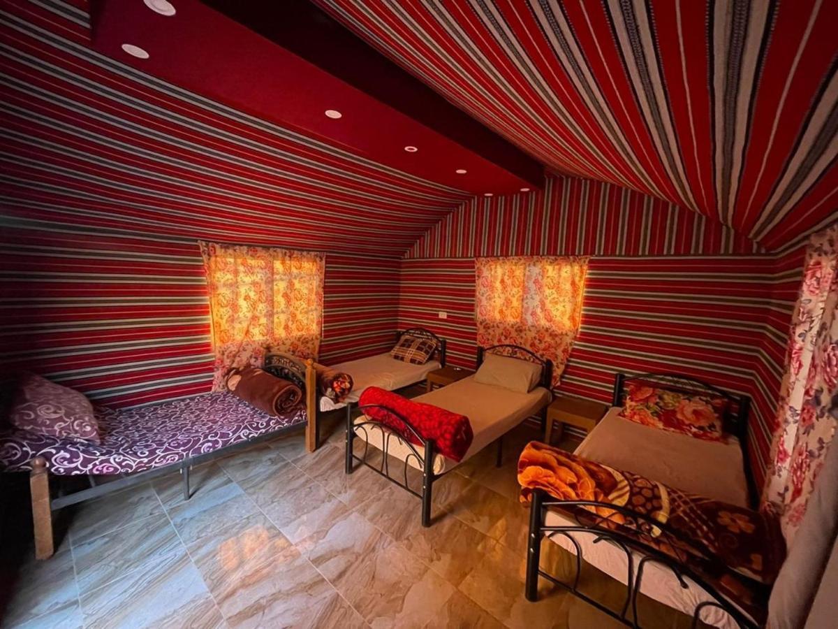 와디럼 Sunset Dreams Camp 아파트 외부 사진